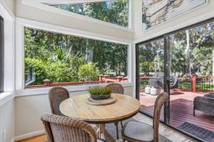 7 Fern Court