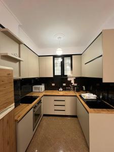 Kapo Apartments