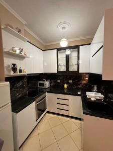 Kapo Apartments