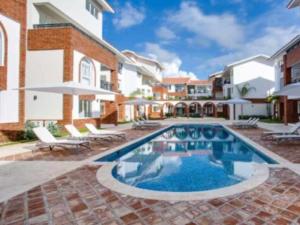 Coral village - comodidad y Playa en el Corazón de Los Corales