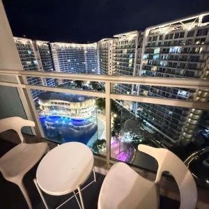 Condo in airport near naia