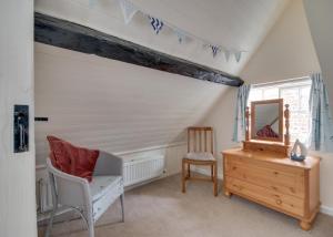 4 Bed in Whitby oc-w084