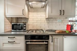 2 Bed in Broad Haven oc-c27962