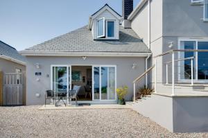 2 Bed in Carlyon Bay oc-l27790