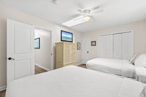 Woodland Shores Condominiums