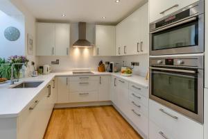 3 Bed in Sidmouth oc-m30720