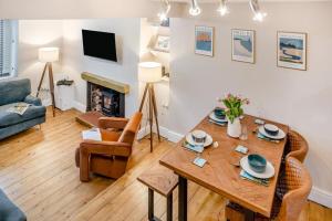 2 Bed in Mumbles oc-v30980