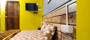 West corner homestay