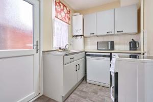 Host & Stay - Dover Retreat