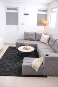 Westlands Luxury Pool & Gym Apartments