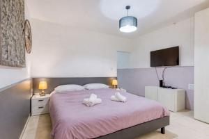 Seaside Sliema Escape 1-Bed Maisonette Near Sea