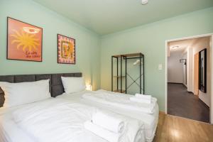 Apartment - balcony, parking space