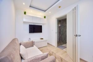Siam Oriental Dream - New Apartment - 800 m to the Beach