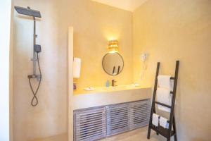 Stylish 2-Bedroom Air-Con Villa with Heated Pool