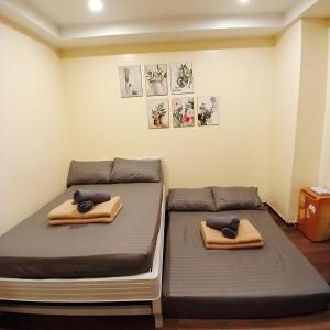 Studio Condo 5 minutes walk to Session