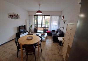 Grand T3, 2 pas de la Plage - Terrasse et Plancha