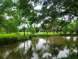 618B 1 Large Bedrooms Estate Pool