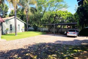 Fourways Executive Studio - Secure, modern unit