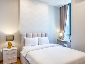 Central Bangkok New Condo Walk to Siam Paragon