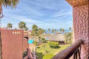 Unique Colorful Condo on 3rd Floor Pinacate 321