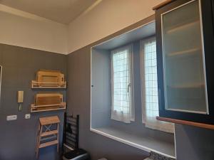 Magnifique appartement lumineux dans château avec piscine