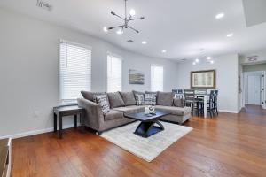 Spacious 4BR Newark Home – Family & Comfort