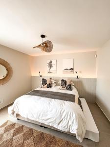 House Serenity 2 Ixia Street