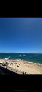 Flat na Pituba e piscina rooftop na cobertura com vista para o mar 1 diária disponível