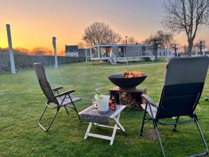 Maasparcje Lodge met Hottub,kamadoBBQ en FirePit