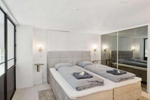 Central Apartment