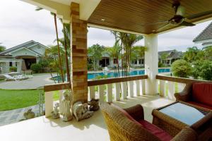 3 bedroom villa at Safir Village, Ban Phe, Rayong