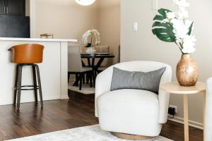 Elegant 1 BR apartment