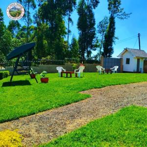 WHITE HOUSE Holiday Home, Karatina