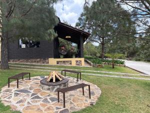 Cabaña No.4 Puerta del Bosque Mazamitla.