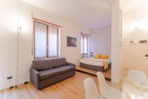 Central Milan Duomo - New Bright Apartment