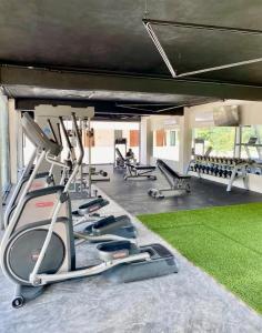 Studio Private Jacuzzi 5 min from the beaches