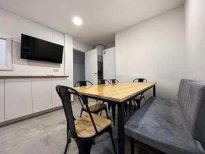 R2R-Apartamento 5 dormitorios con 5 baños-625A