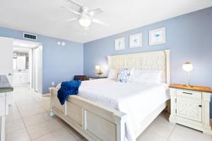 Indian Harbour Beach Club 303