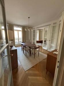 Appartement 2BR Champs Mars Cler