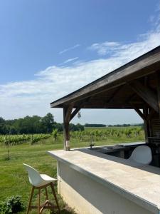 Charming Cottage in Bordeaux Vineyards