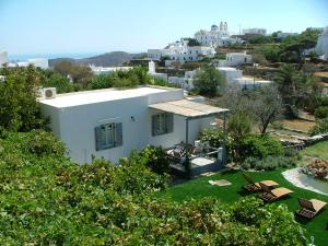 Myrto Bungalows Sifnos Greece