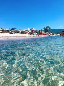 Villa Ornella - 3 bagni, giardino, mare a 1 minuto