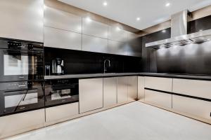 Luxury Villa in Nice with Pool&Hammam