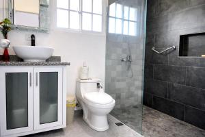 Cozy 2BR Near Playa Dorada, 3 Min In Car