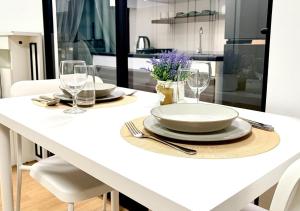 Minimalist Apartment at Phuket Old Town - Talat Yai