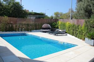 Casa Rogel by Armação de Pêra with Heated Pool and Games Room