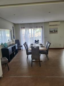 Casa Rogel by Armação de Pêra with Heated Pool and Games Room