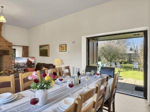 The Barn at Rainsbury House Upton