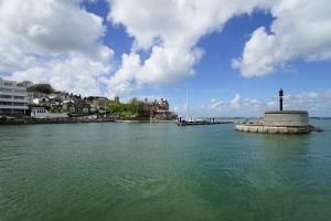 Paskins - Cowes