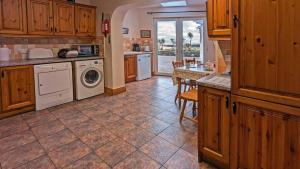 3 Bed in Portmagee oc-ii03197